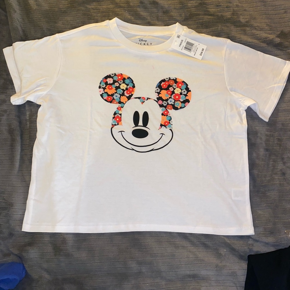 Disney Mickey Mouse t-shirts. Size medium